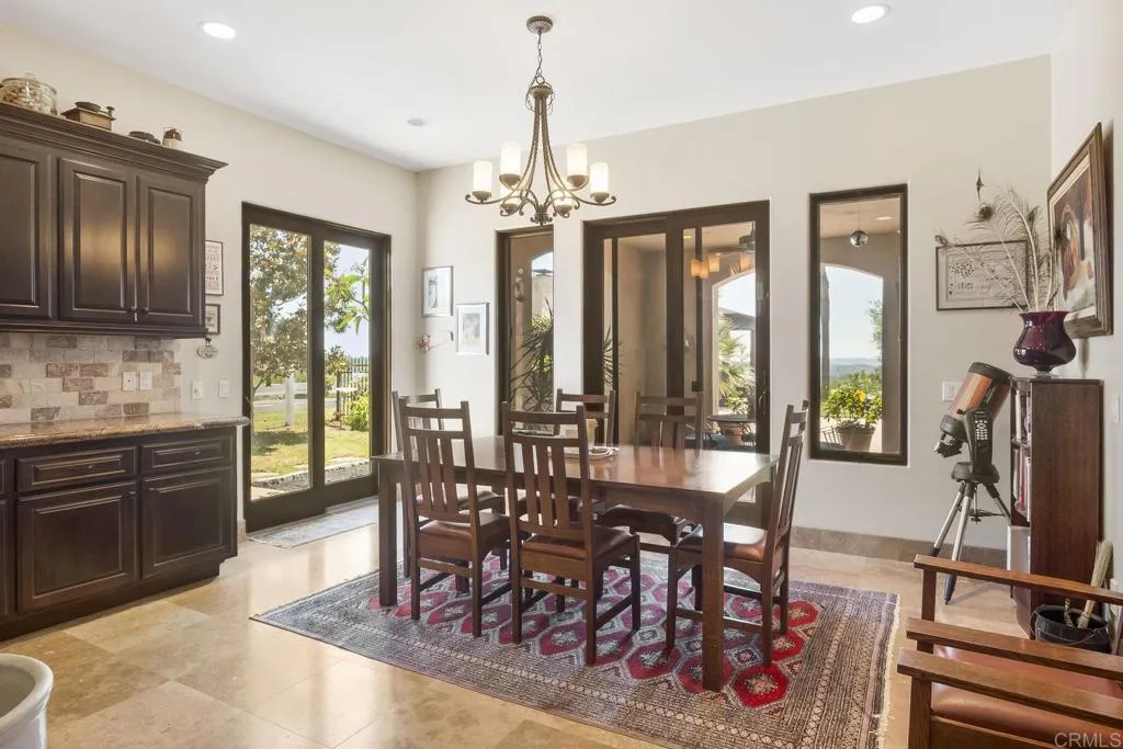 https://cdn.realtyfeed.com/cdn/127/306489911/28984083376601dca711c71059e19ae9.webp