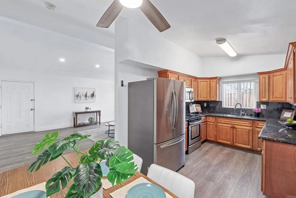 https://cdn.realtyfeed.com/cdn/127/306489917/5ac32f1275c2f3b41d02ff6a21b768f7.webp