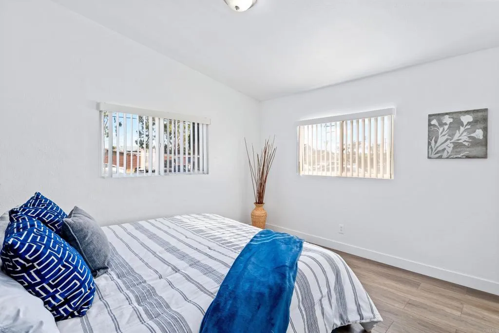 https://cdn.realtyfeed.com/cdn/127/306489917/b52a4686f5ccf23f344297c2aef6b2c7.webp
