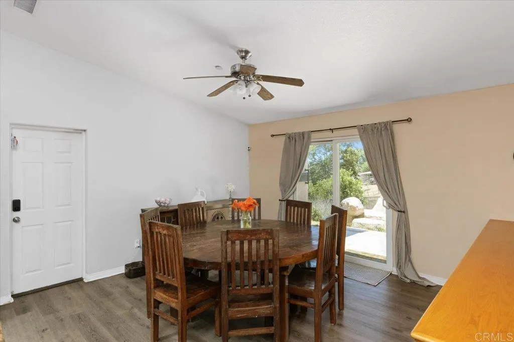 https://cdn.realtyfeed.com/cdn/127/306489964/11b77b598ca50a054032f79dfab23e74.webp