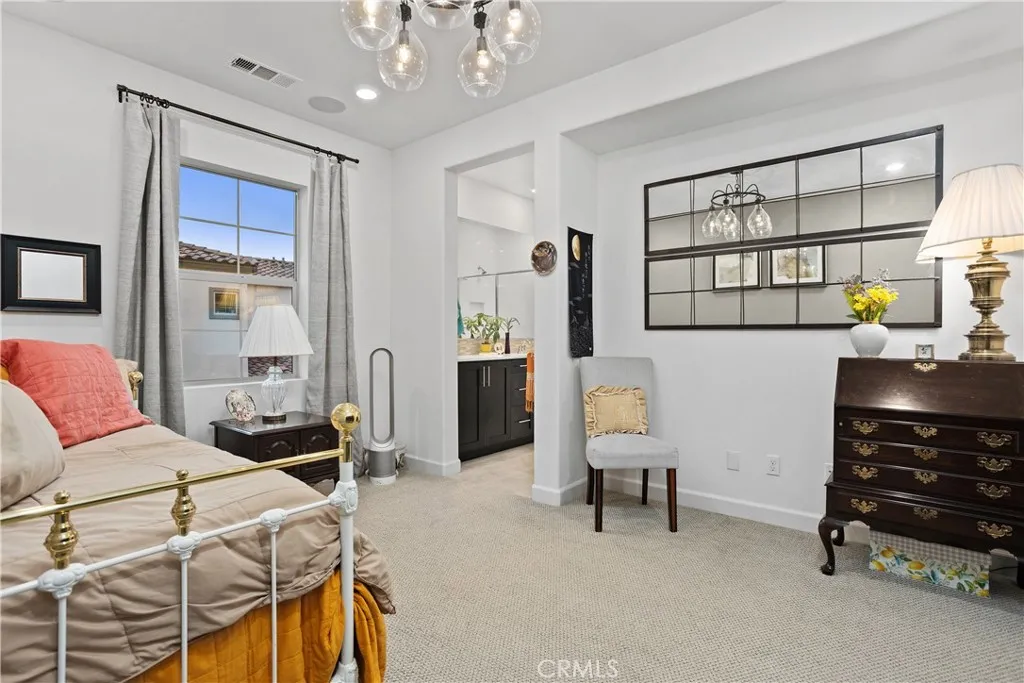 Photo #19: OC25154368 Listing: Photo #19
