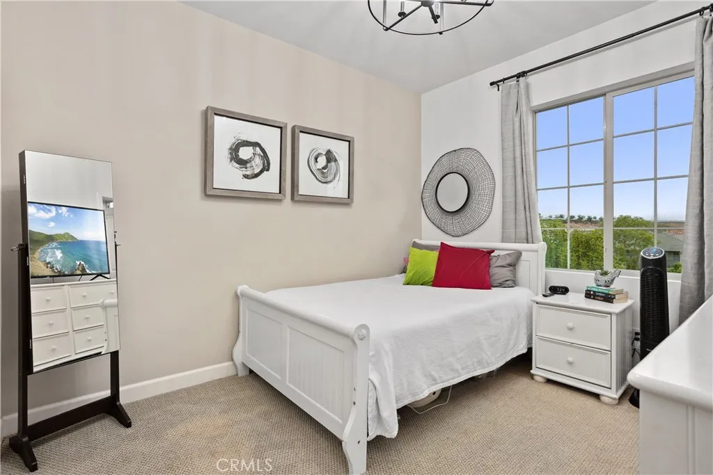 Photo #17: OC25154368 Listing: Photo #17