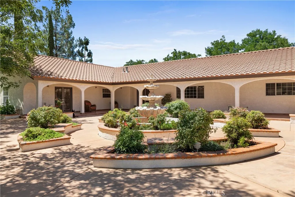 35356 Sierra Vista Drive, Agua Dulce, CA 91390 - Photo 5 of 68, Agua Dulce, CA