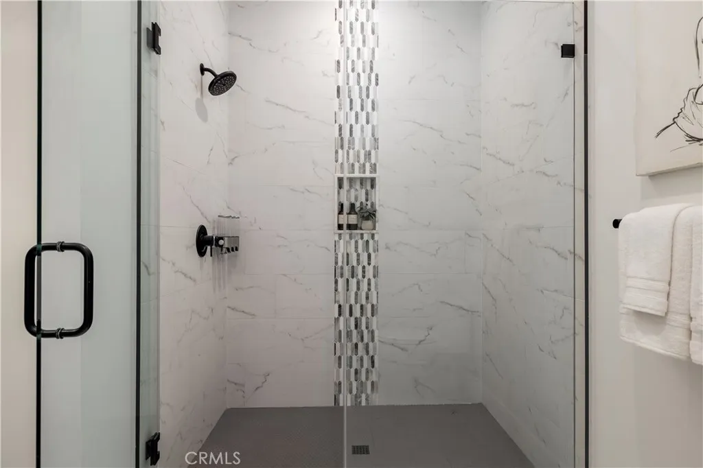 https://cdn.realtyfeed.com/cdn/127/306490227/6b84e1602e084eda52d0e205111a3024.webp