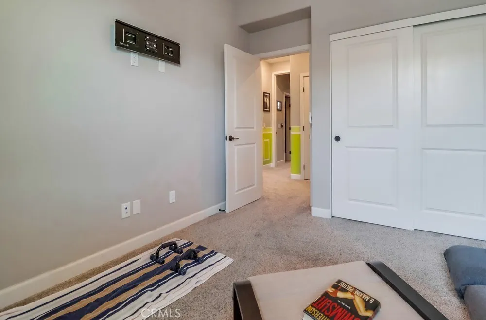 Photo #17: PT25155785 Listing: Photo #17