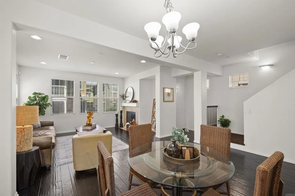 https://cdn.realtyfeed.com/cdn/127/306490439/1d2b39d434b0c2450b3bed5592817d4e.webp