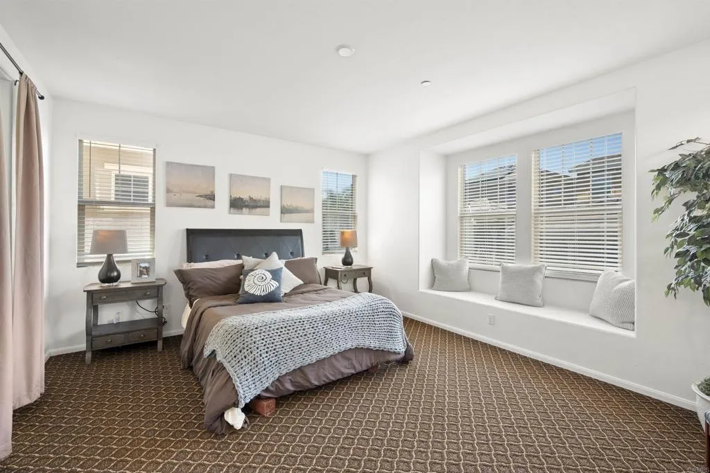 https://cdn.realtyfeed.com/cdn/127/306490439/b7d0e90e9993bfcb51ff8010167f1024.webp