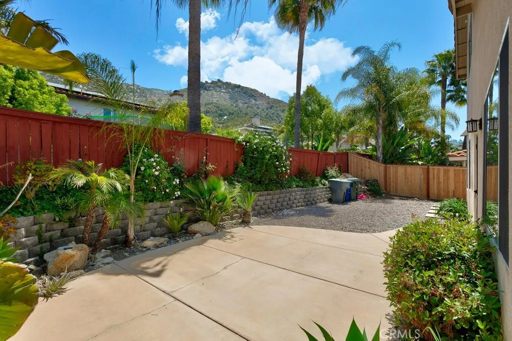 https://cdn.realtyfeed.com/cdn/127/306490451/4cbe7943661d9ca80962e0d8f8ca1c6c.webp