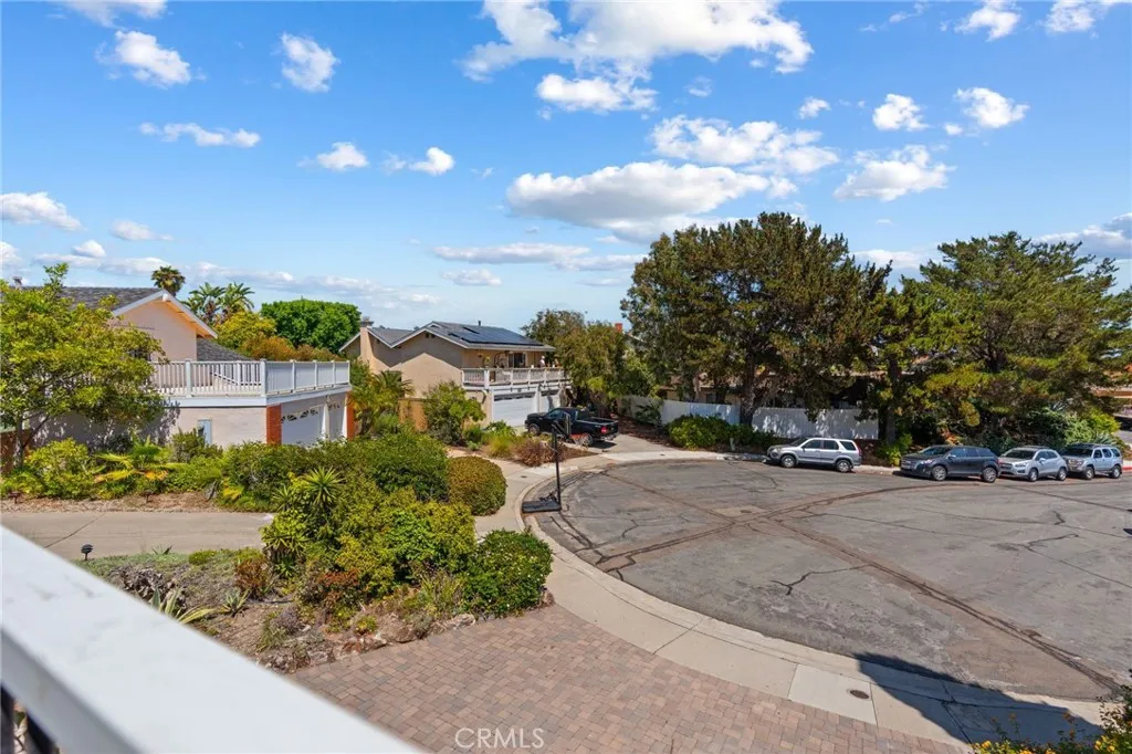 https://cdn.realtyfeed.com/cdn/127/306490488/b161b5984418a785b3949bac1efe107a.webp