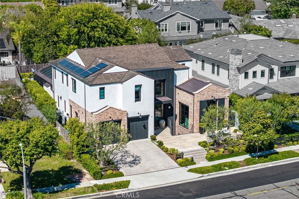 1831 Newport Hills Drive East