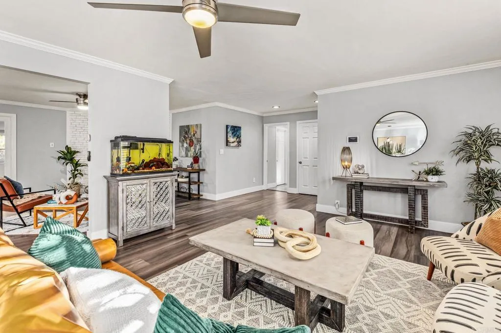 https://cdn.realtyfeed.com/cdn/127/306490536/b45705a1efe2c02341e0f0ebaa4cf083.webp
