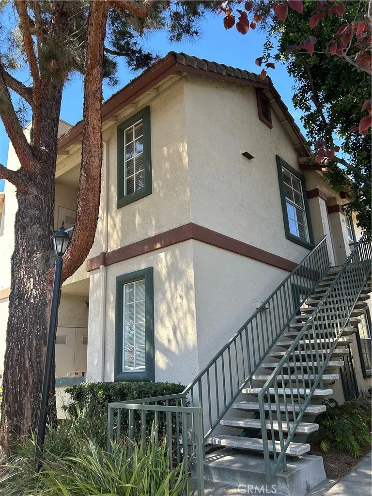Photo #23: TR25156366 Listing: Photo #23