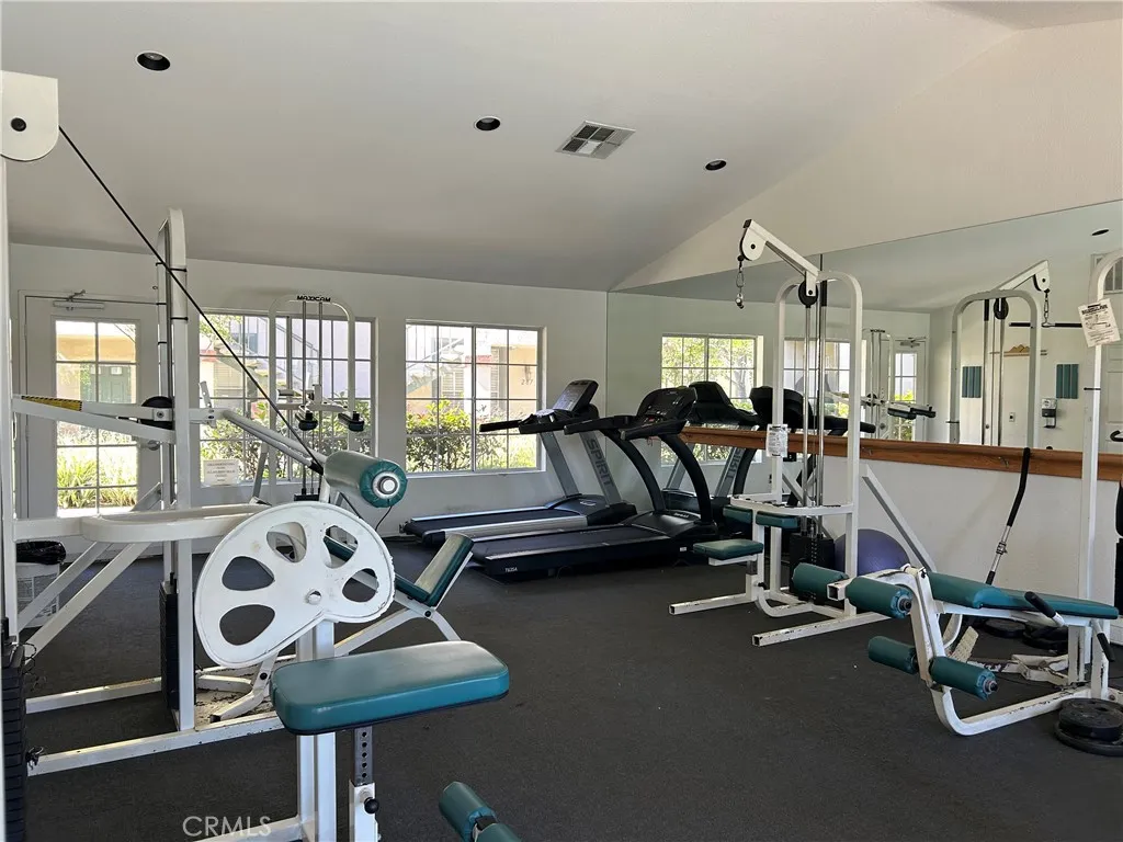 Photo #16: TR25156366 Listing: Photo #16