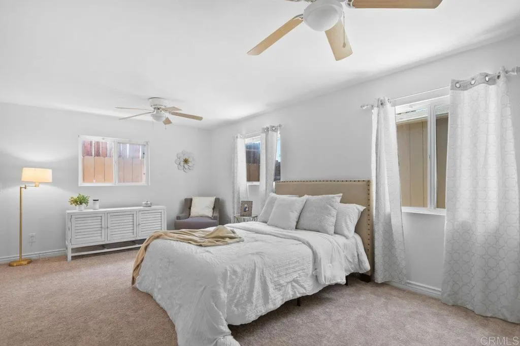 https://cdn.realtyfeed.com/cdn/127/306490697/c98e70e7cce014db25724dc9421dc95f.webp