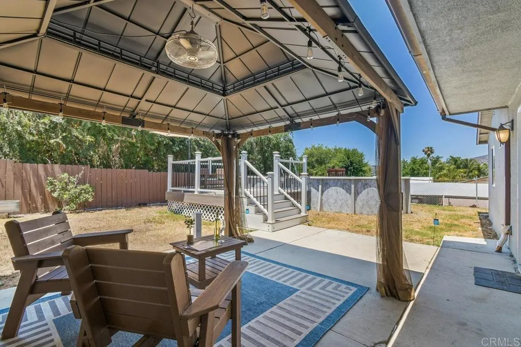 https://cdn.realtyfeed.com/cdn/127/306490697/d65f4ab7617b27c7ddae8d8f6153e533.webp