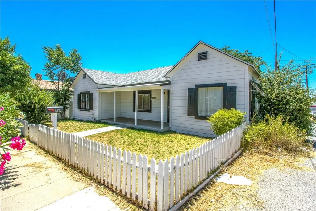 559 Edgar Avenue Unit A2-282, Beaumont, CA 92223 - Photo 4 of 40, Beaumont, CA