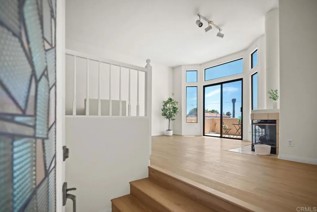 https://cdn.realtyfeed.com/cdn/127/306490807/4eb58dcb7bbe31a3106dba84742283ad.webp