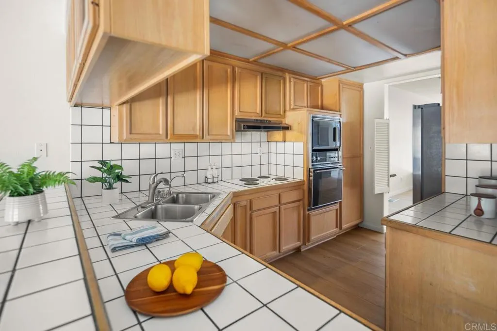 https://cdn.realtyfeed.com/cdn/127/306490807/f799a723fef763f3f5dd6664356dfaf7.webp