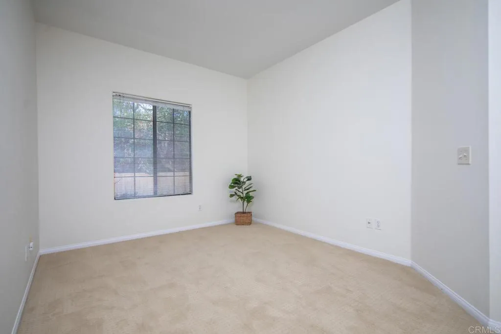 https://cdn.realtyfeed.com/cdn/127/306490807/f981cefe76ab4b0e9f67f809178910e4.webp