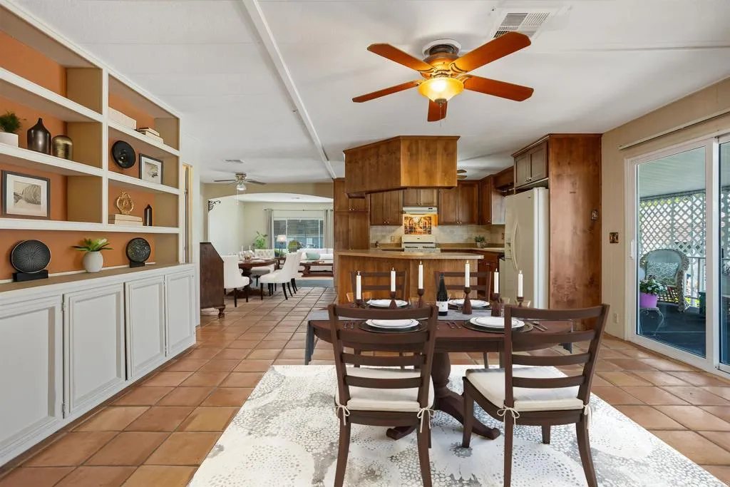 https://cdn.realtyfeed.com/cdn/127/306490822/343cdfe8065a4d9e1404333fafbaab35.webp