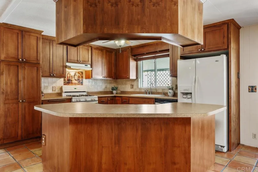 https://cdn.realtyfeed.com/cdn/127/306490822/343ef0e822ad548d64f476e532407042.webp