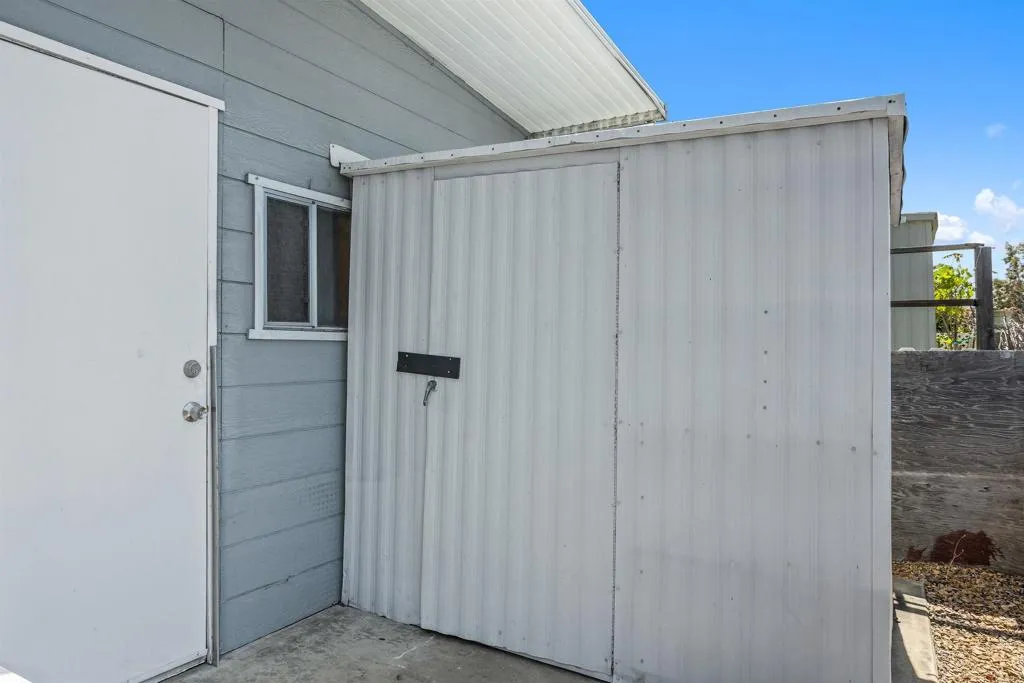 https://cdn.realtyfeed.com/cdn/127/306490822/4fcaaaf98c2ce98f41fa8757df5a7d03.webp