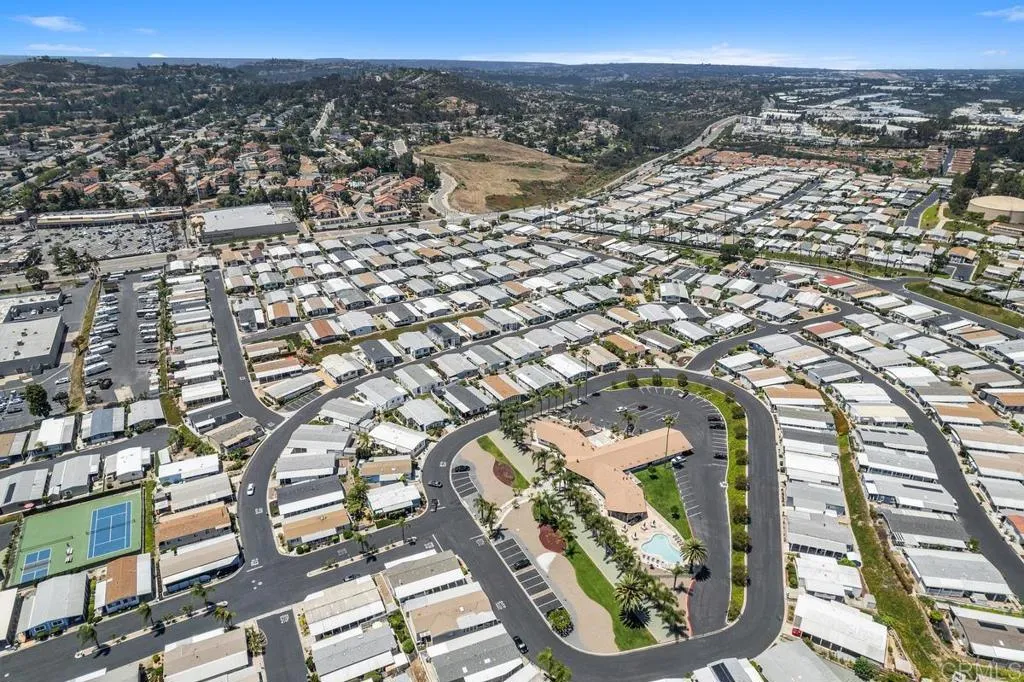 https://cdn.realtyfeed.com/cdn/127/306490822/8d4925474949a9adc9de8ac33cf95359.webp