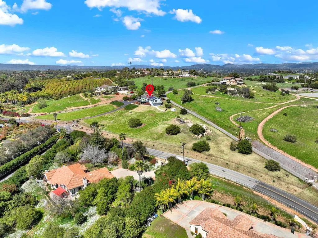 https://cdn.realtyfeed.com/cdn/127/306490826/841c16b2a148ee8bda49b86f1a151271.webp