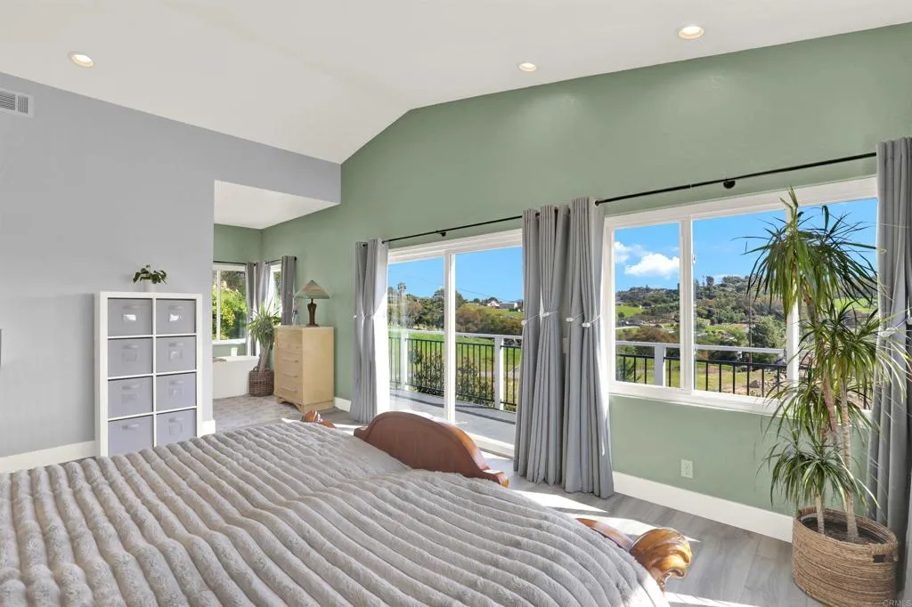 https://cdn.realtyfeed.com/cdn/127/306490826/8fee1c2d891a66de1a573339f14ac72f.webp