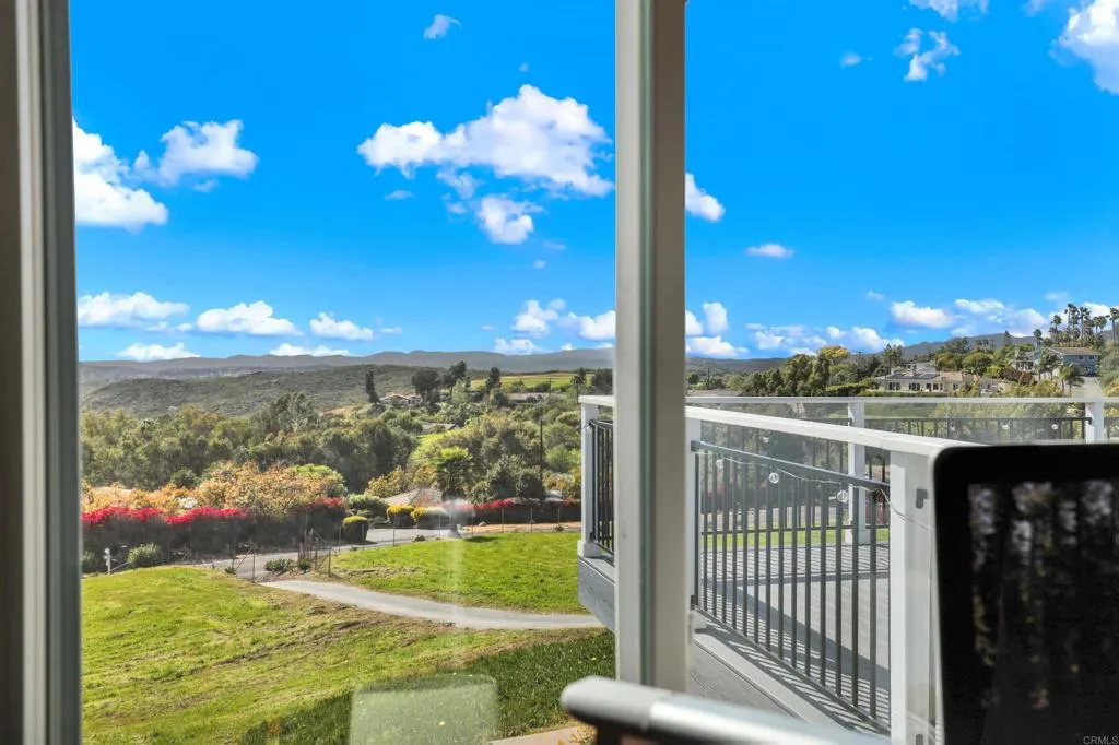https://cdn.realtyfeed.com/cdn/127/306490826/9da0c8dedd9fa8b22fe9749b24e26ff5.webp