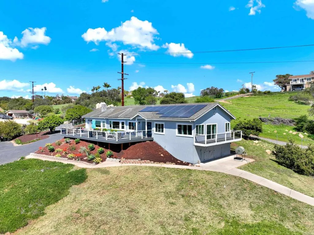 https://cdn.realtyfeed.com/cdn/127/306490826/cccc68017c9c540cf86bc6f42196e81a.webp