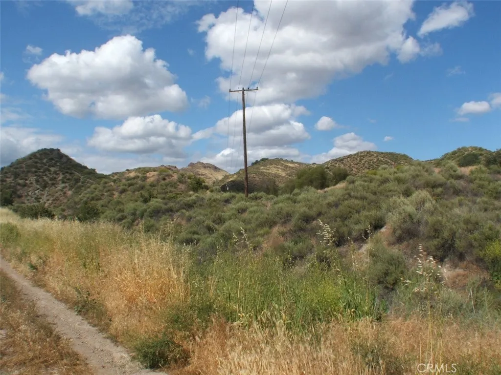 8 Summit Knoll, Agua Dulce, CA 91390 - Photo 3 of 6, Agua Dulce, CA