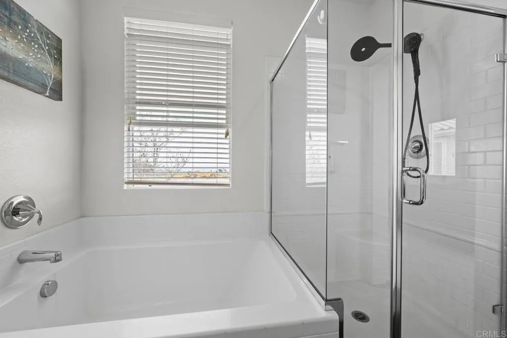 Photo #24: PTP2505280 Listing: Photo #24