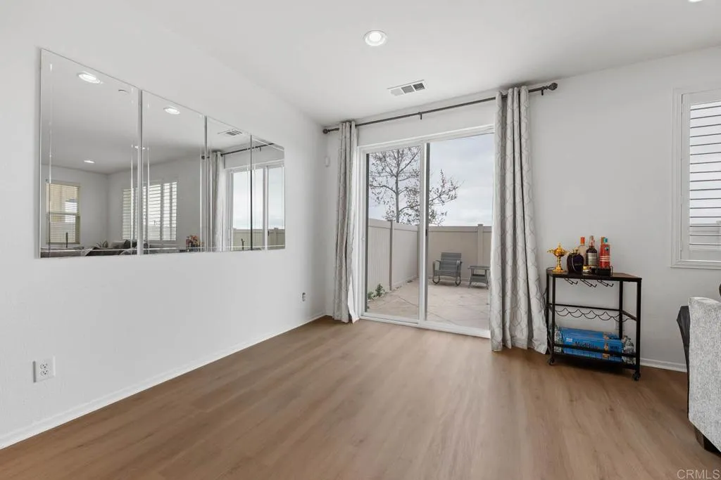 Photo #12: PTP2505280 Listing: Photo #12