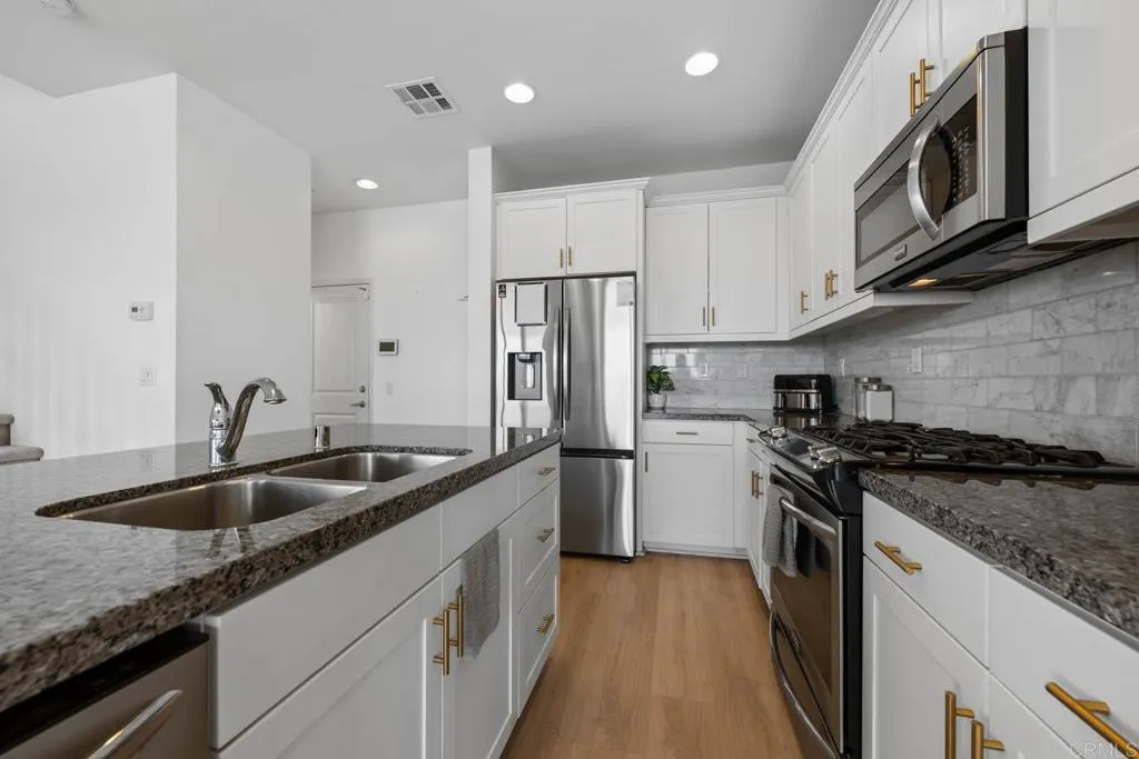 Photo #6: PTP2505280 Listing 