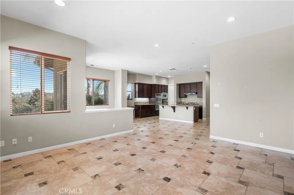 https://cdn.realtyfeed.com/cdn/127/306490980/25d1ccf67f5a64c2ce6723d52088d65f.webp