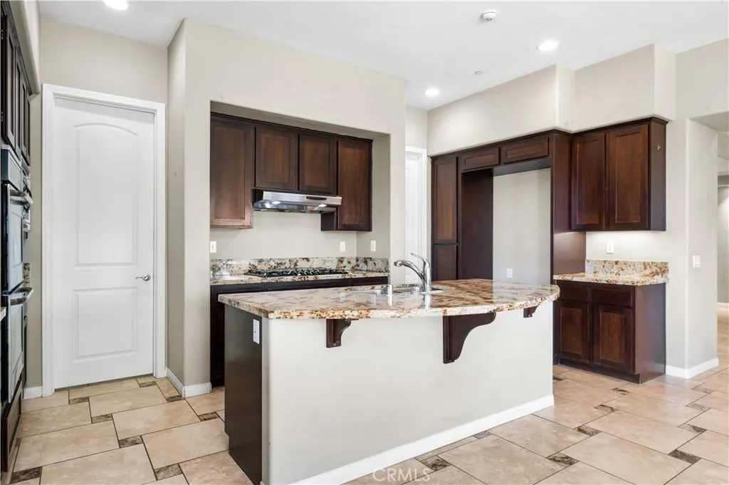 https://cdn.realtyfeed.com/cdn/127/306490980/5a0e10990c8965c1d98339e8c3d112f0.webp