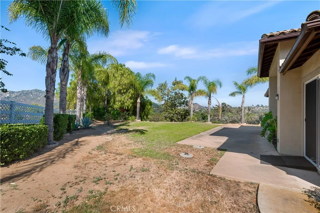 https://cdn.realtyfeed.com/cdn/127/306490980/6b5719427bddad3c21a5f0ebb5ed40eb.webp