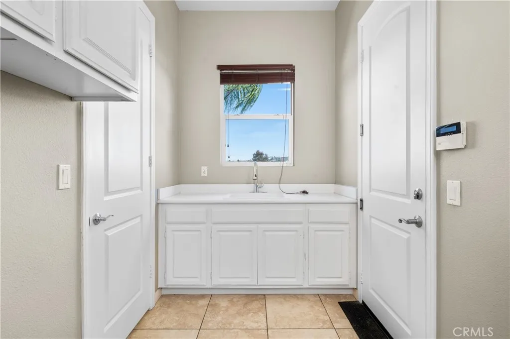 https://cdn.realtyfeed.com/cdn/127/306490980/ce6e2eeea9266c9c9b7c97e6a20b09db.webp