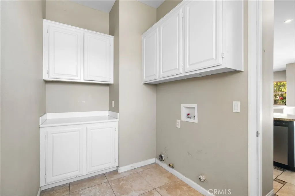 https://cdn.realtyfeed.com/cdn/127/306490980/ee22e45fbbec46f37f68fc5d9d75569c.webp