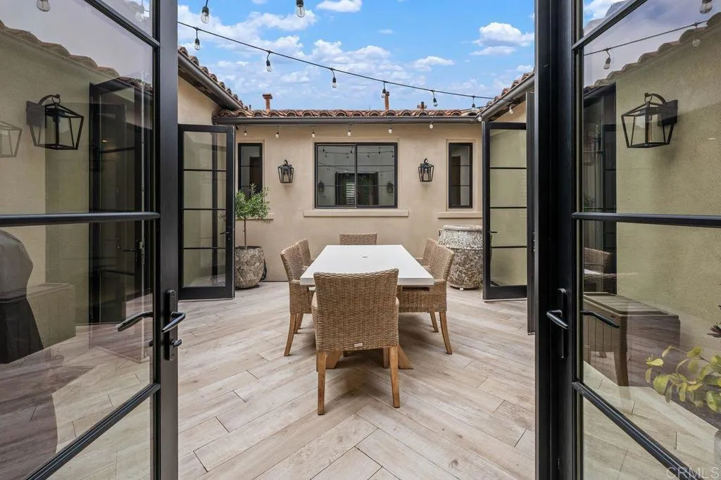 https://cdn.realtyfeed.com/cdn/127/306490995/50f44c45f601a3802c23e4422c2376c6.webp