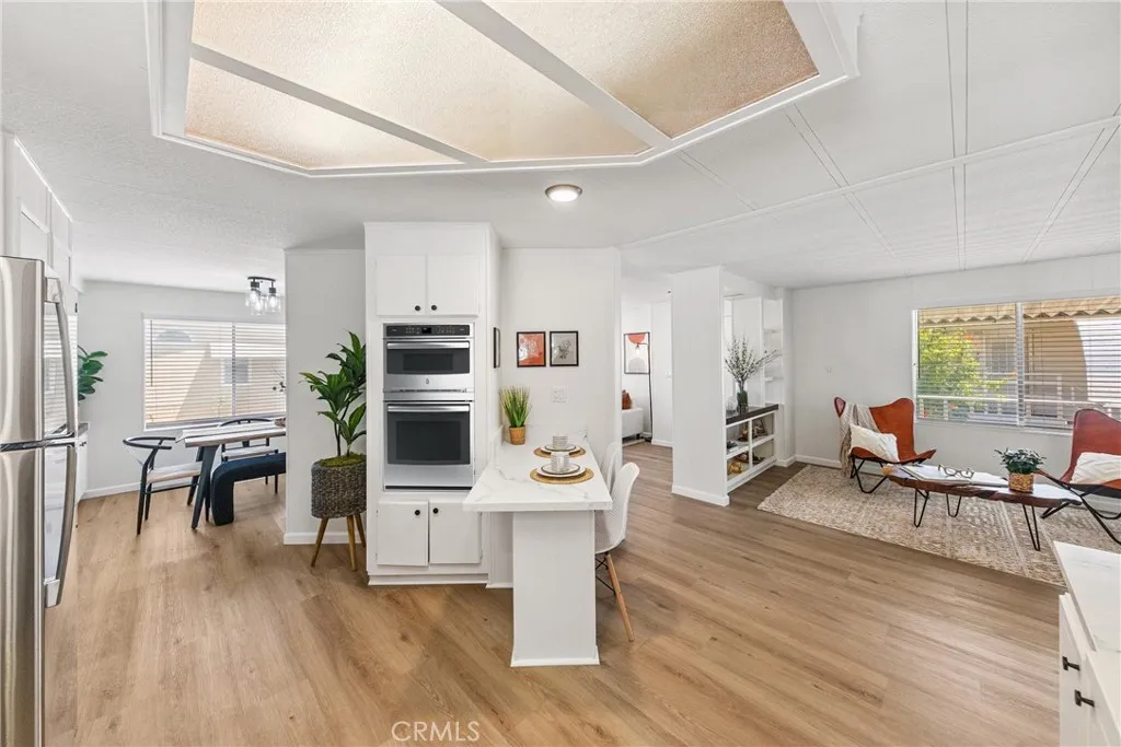 https://cdn.realtyfeed.com/cdn/127/306491162/977998f8ea6182a3bae8a9a24c5d06c9.webp