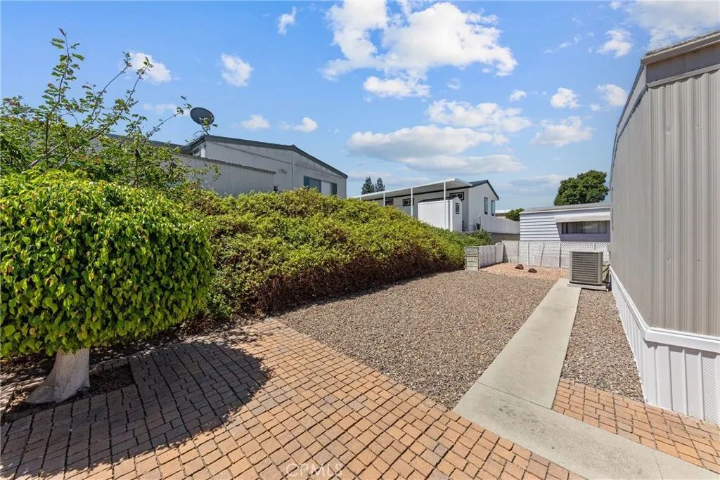https://cdn.realtyfeed.com/cdn/127/306491162/9e243863a4b8a1e21ef7c6b4b155d4ad.webp
