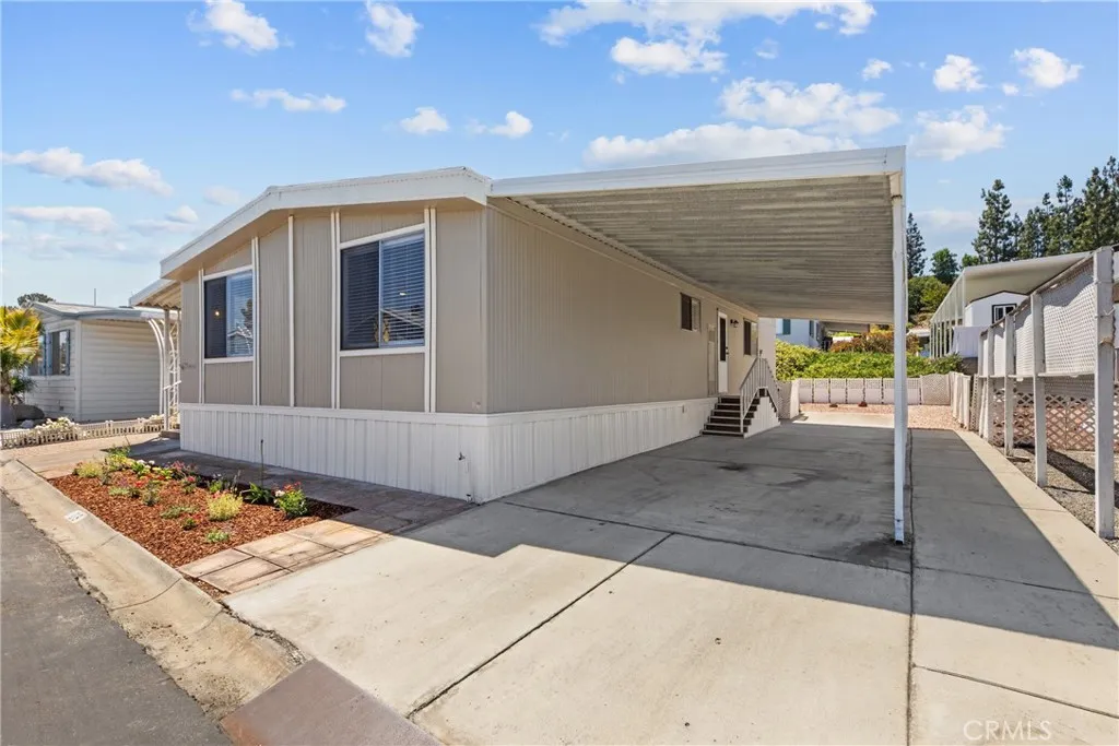 https://cdn.realtyfeed.com/cdn/127/306491162/c26312467da1401a71217e29361b3ad3.webp
