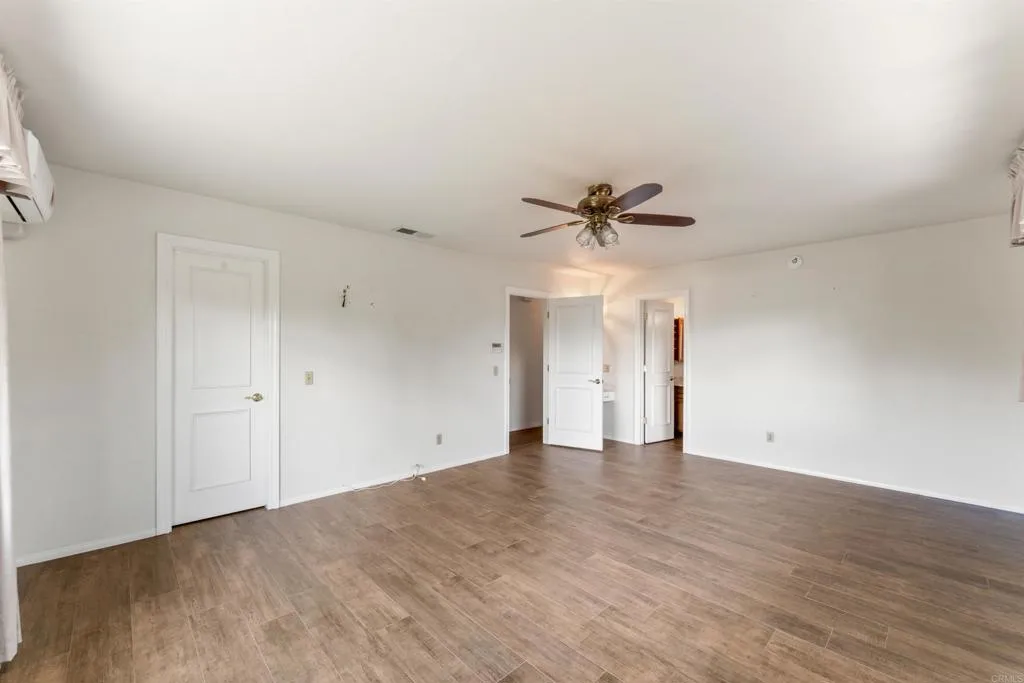 https://cdn.realtyfeed.com/cdn/127/306491168/445584b465b259a9e7174665de60de40.webp