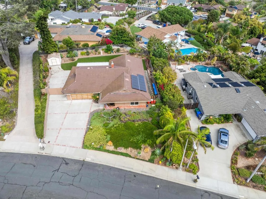 https://cdn.realtyfeed.com/cdn/127/306491168/b637d6af0554f2414b1207acda9b9608.webp