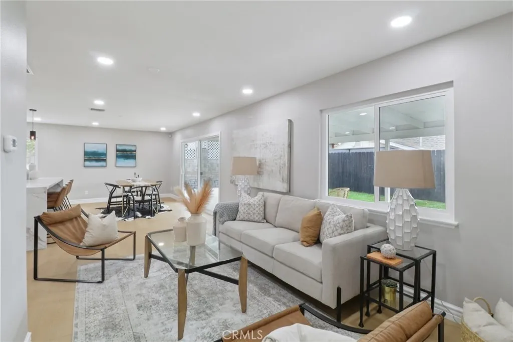 https://cdn.realtyfeed.com/cdn/127/306491185/5c62054553dfb797b765b211d9beed5c.webp