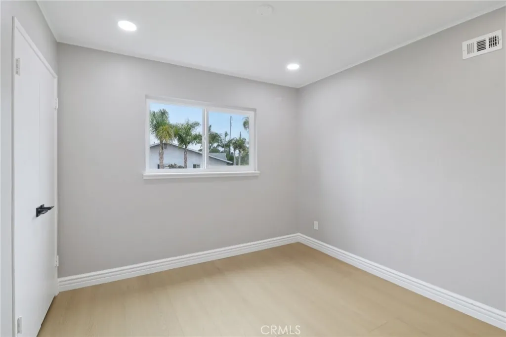 https://cdn.realtyfeed.com/cdn/127/306491185/aa68f0e83fbb5a82d3a48a16008f2d52.webp