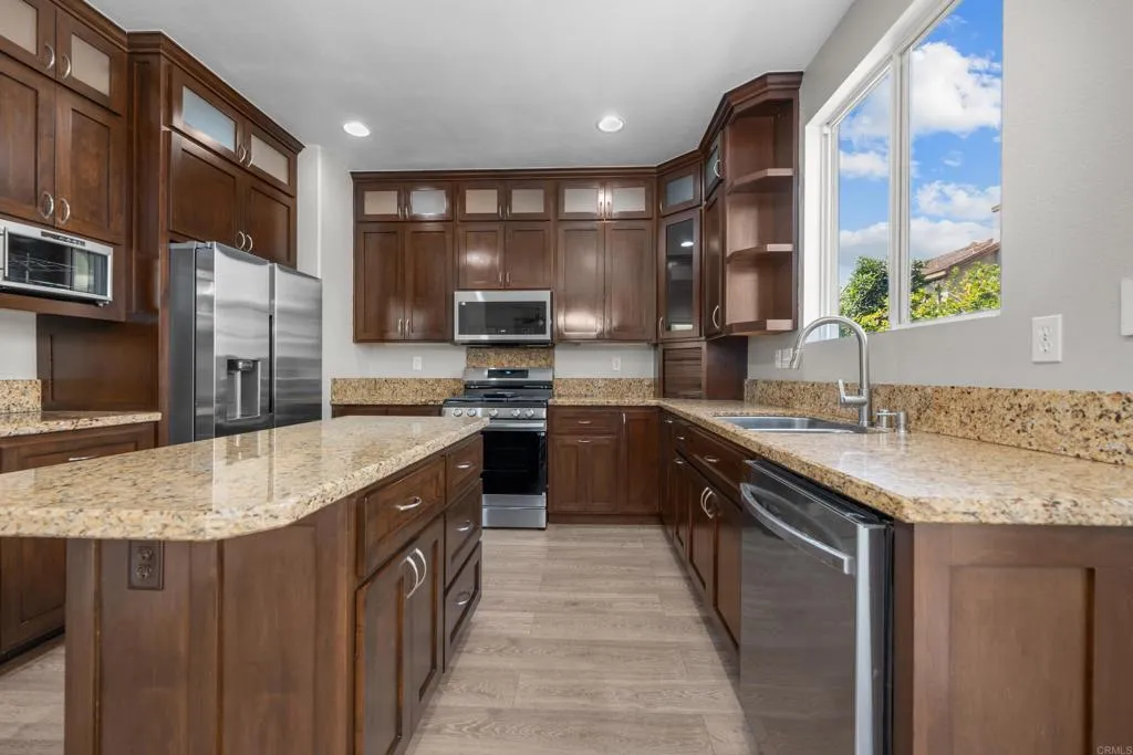 https://cdn.realtyfeed.com/cdn/127/306491187/57daff88725725ca1b44b838fbdc7c3f.webp