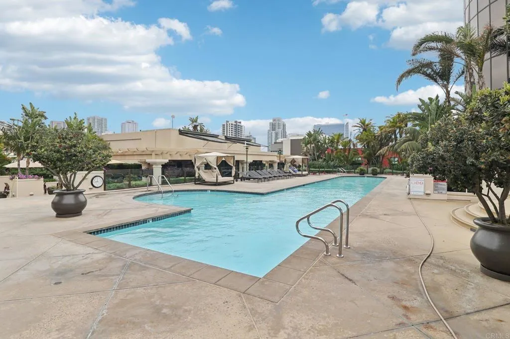 https://cdn.realtyfeed.com/cdn/127/306491370/0cc7a38f6e39df32614222595f8f041e.webp